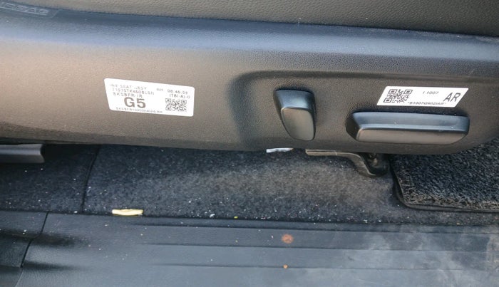 2024 Toyota Innova Crysta 2.4 ZX 7STR, Diesel, Manual, 14,060 km, interior