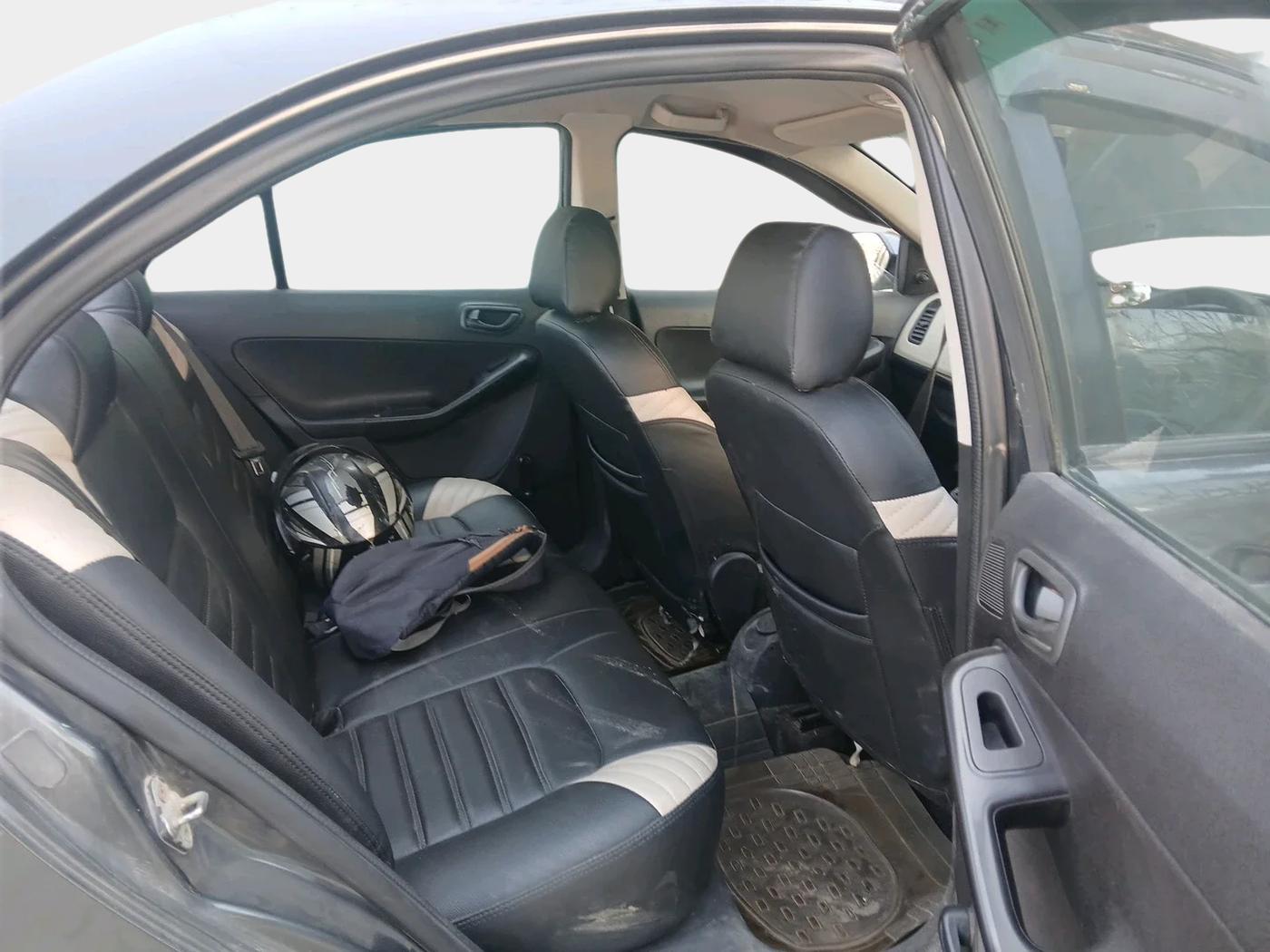 2015 Tata Zest XE 75PS DIESEL, Diesel, Manual, 73,115 km, interior