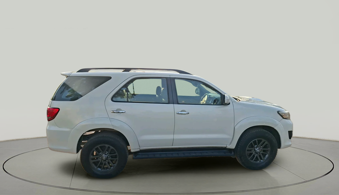 2014 Toyota Fortuner 3.0 4X2 MT, Diesel, Manual, 2,01,747 km, exterior