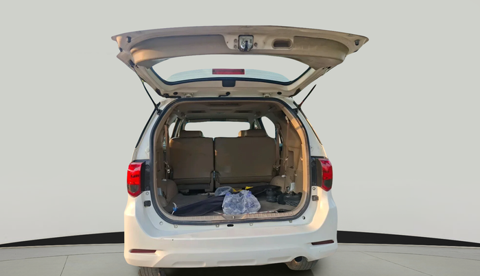 2014 Toyota Fortuner 3.0 4X2 MT, Diesel, Manual, 2,01,747 km, exterior