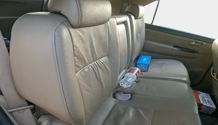 2014 Toyota Fortuner 3.0 4X2 MT, Diesel, Manual, 2,01,747 km, interior