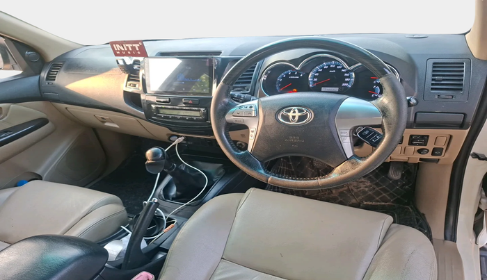 2014 Toyota Fortuner 3.0 4X2 MT, Diesel, Manual, 2,01,747 km, interior