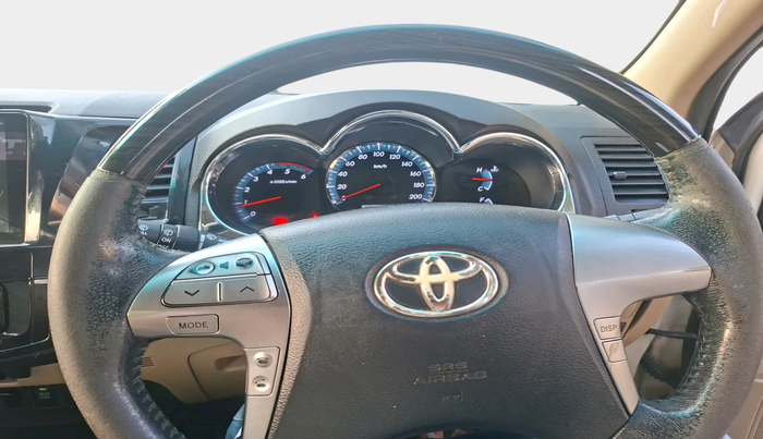 2014 Toyota Fortuner 3.0 4X2 MT, Diesel, Manual, 2,01,747 km, interior
