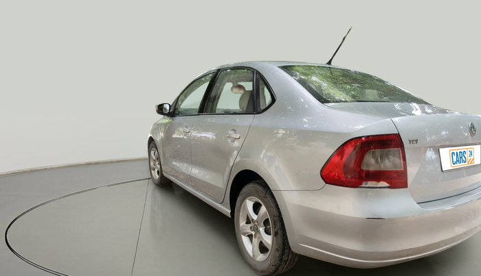 2012 Skoda Rapid ELEGANCE 1.6 TDI CR MT, Diesel, Manual, 2,03,341 km, exterior