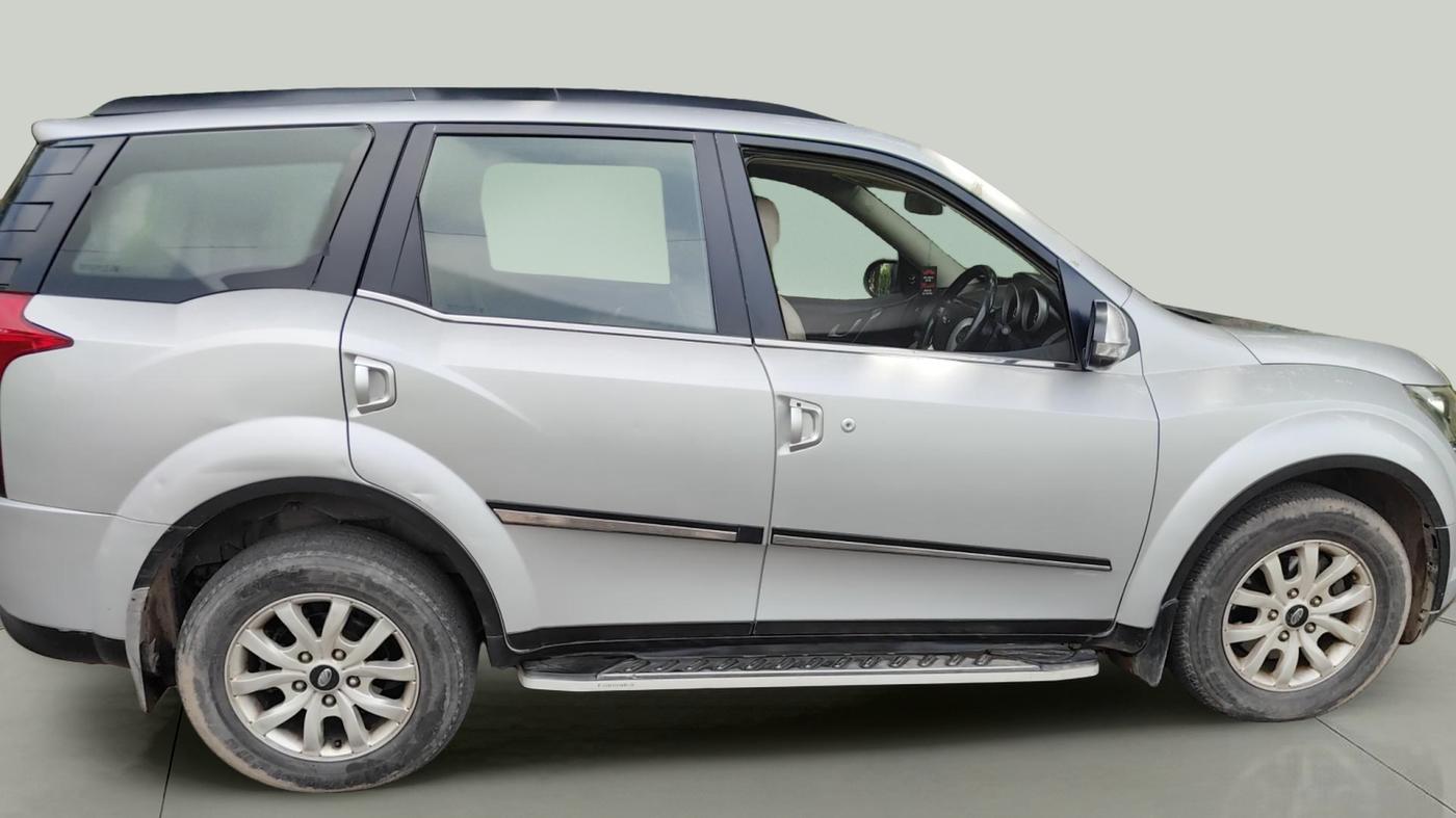 2016 Mahindra XUV500 W10, Diesel, Manual, 1,53,678 km, exterior