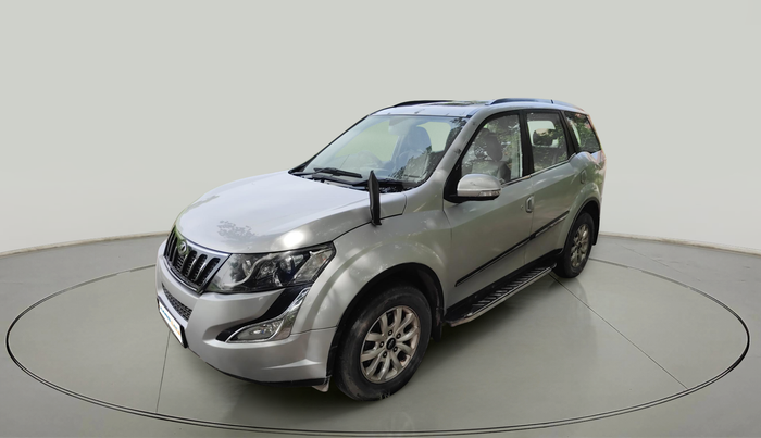 2016 Mahindra XUV500 W10, Diesel, Manual, 1,53,678 km, exterior