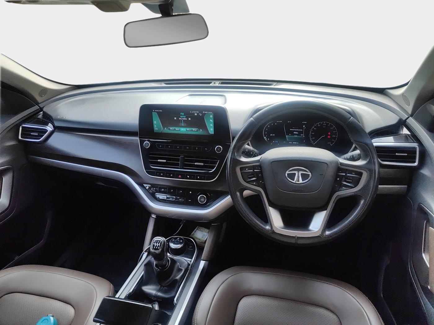 2019 Tata Harrier XZ 2.0L, Diesel, Manual, 50,331 km, interior