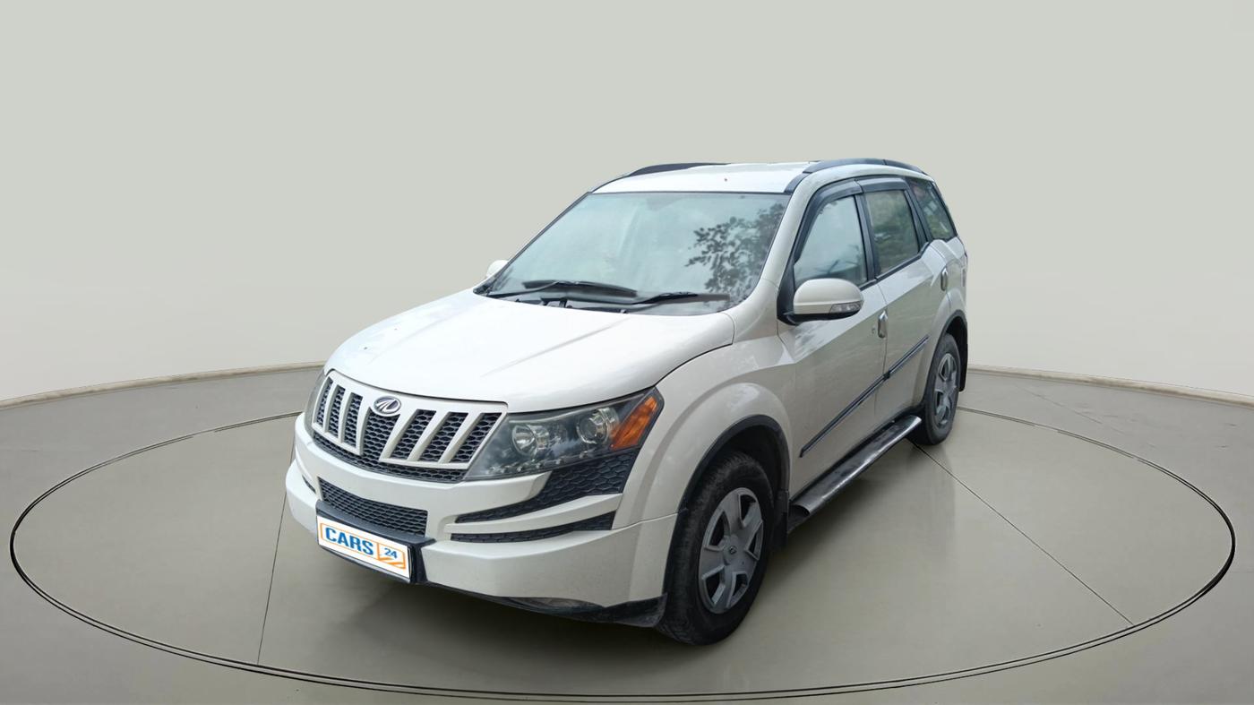 2014 Mahindra XUV500 W6, Diesel, Manual, 88,000 km, exterior