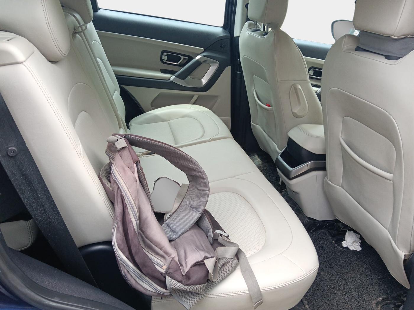 2021 Tata Safari XZA PLUS, Diesel, Automatic, 88,734 km, interior