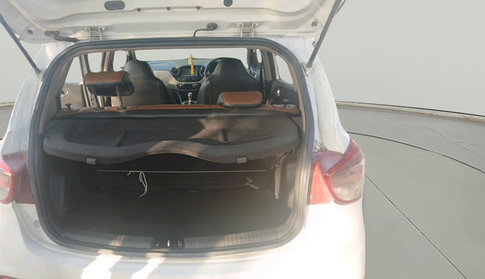 2018 Hyundai Grand i10 ASTA U2 1.2 CRDI, Diesel, Manual, 1,83,973 km, exterior