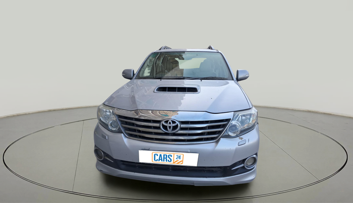2015 Toyota Fortuner 3.0 4X2 AT, Diesel, Automatic, 31,17,562 km, exterior