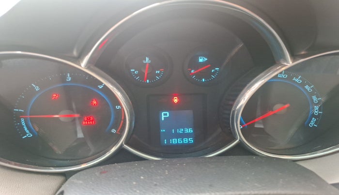 2013 Chevrolet Cruze LTZ AT, Diesel, Automatic, 1,18,685 km, interior