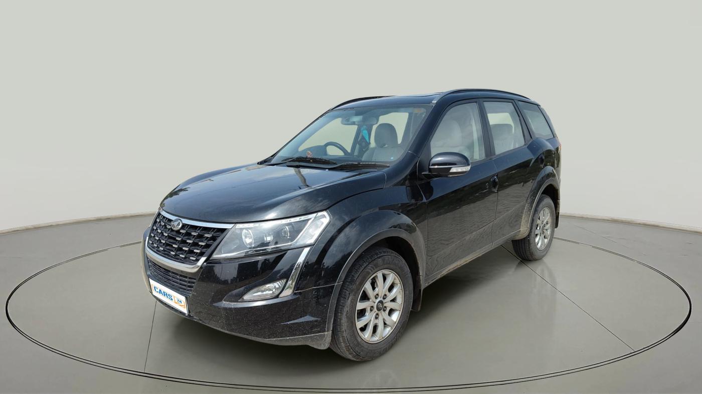 2018 Mahindra XUV500 W9, Diesel, Manual, 1,03,977 km, exterior