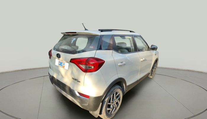 2022 Mahindra XUV300 W8 (O) 1.2 PETROL AMT, Petrol, Automatic, 23,172 km, exterior