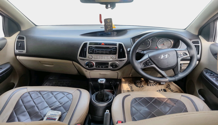 2013 Hyundai i20 SPORTZ 1.4 CRDI, Diesel, Manual, 1,26,055 km, interior