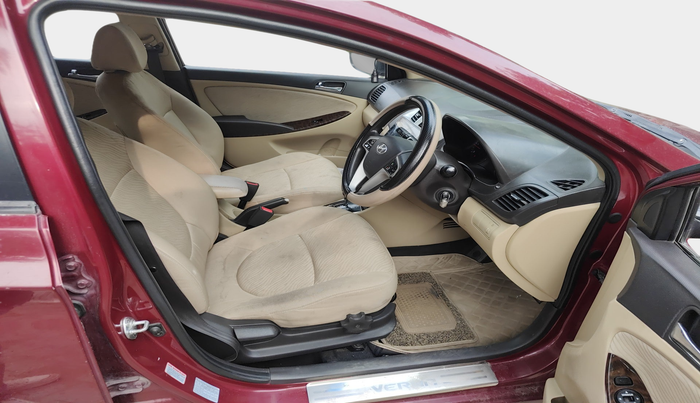 2014 Hyundai Verna FLUIDIC 1.6 CRDI SX AT, Diesel, Automatic, 1,07,224 km, interior