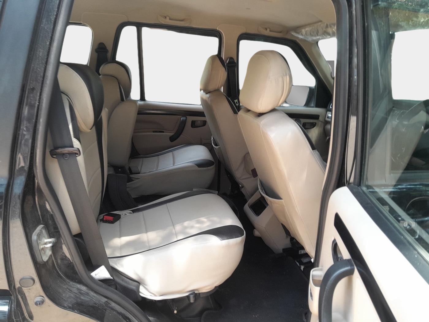 2022 Mahindra SCORPIO CLASSIC S11 7STR, Diesel, Manual, 26,517 km, interior