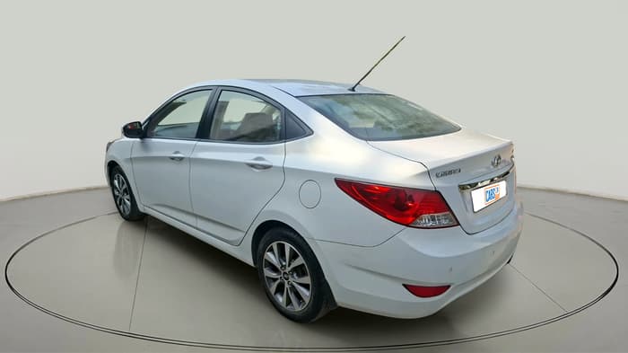 2014 Hyundai Verna FLUIDIC 1.6 CRDI SX, Diesel, Manual, 96,312 km, exterior