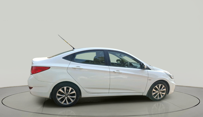 2014 Hyundai Verna FLUIDIC 1.6 CRDI SX, Diesel, Manual, 96,309 km, exterior