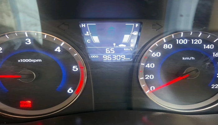 2014 Hyundai Verna FLUIDIC 1.6 CRDI SX, Diesel, Manual, 96,309 km, interior