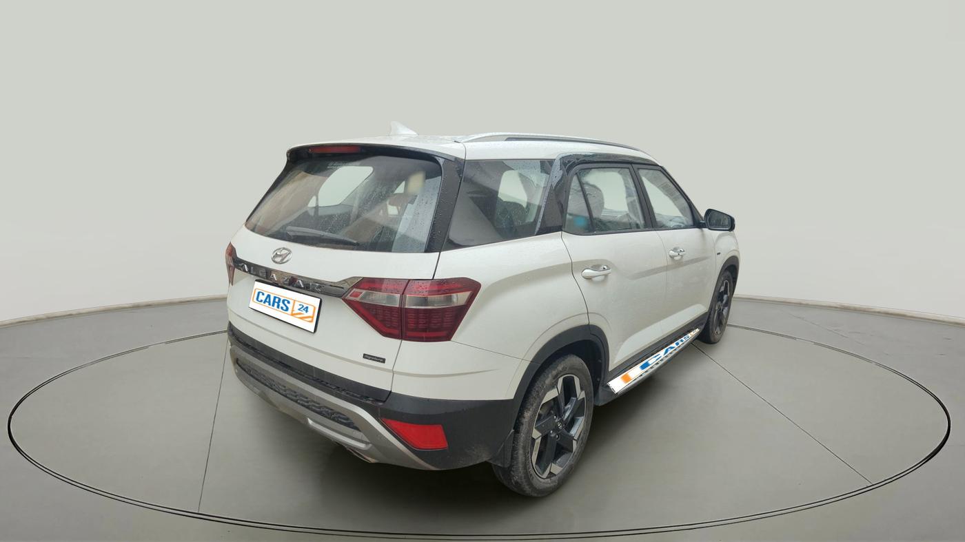 2022 Hyundai ALCAZAR 1.5 SIGNATURE (O) AT 6STR, Diesel, Automatic, 1,20,521 km, exterior