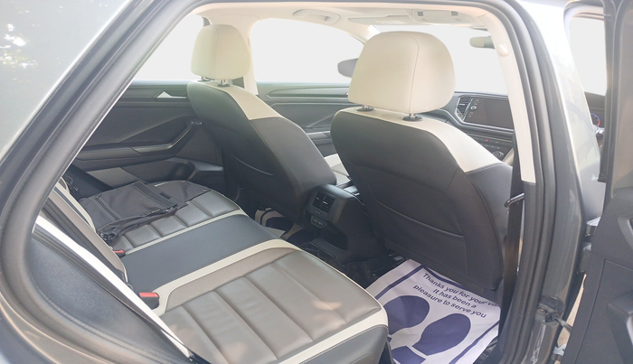 2021 Volkswagen T-ROC 1.5 TSI AT, Petrol, Automatic, 50,728 km, interior