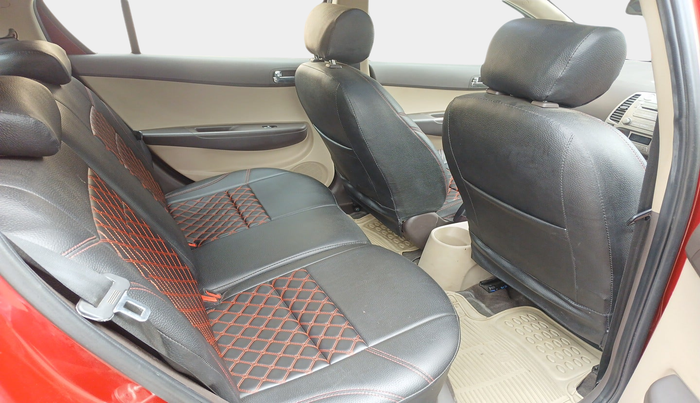 2010 Hyundai i20 SPORTZ 1.2, Petrol, Manual, 60,314 km, interior