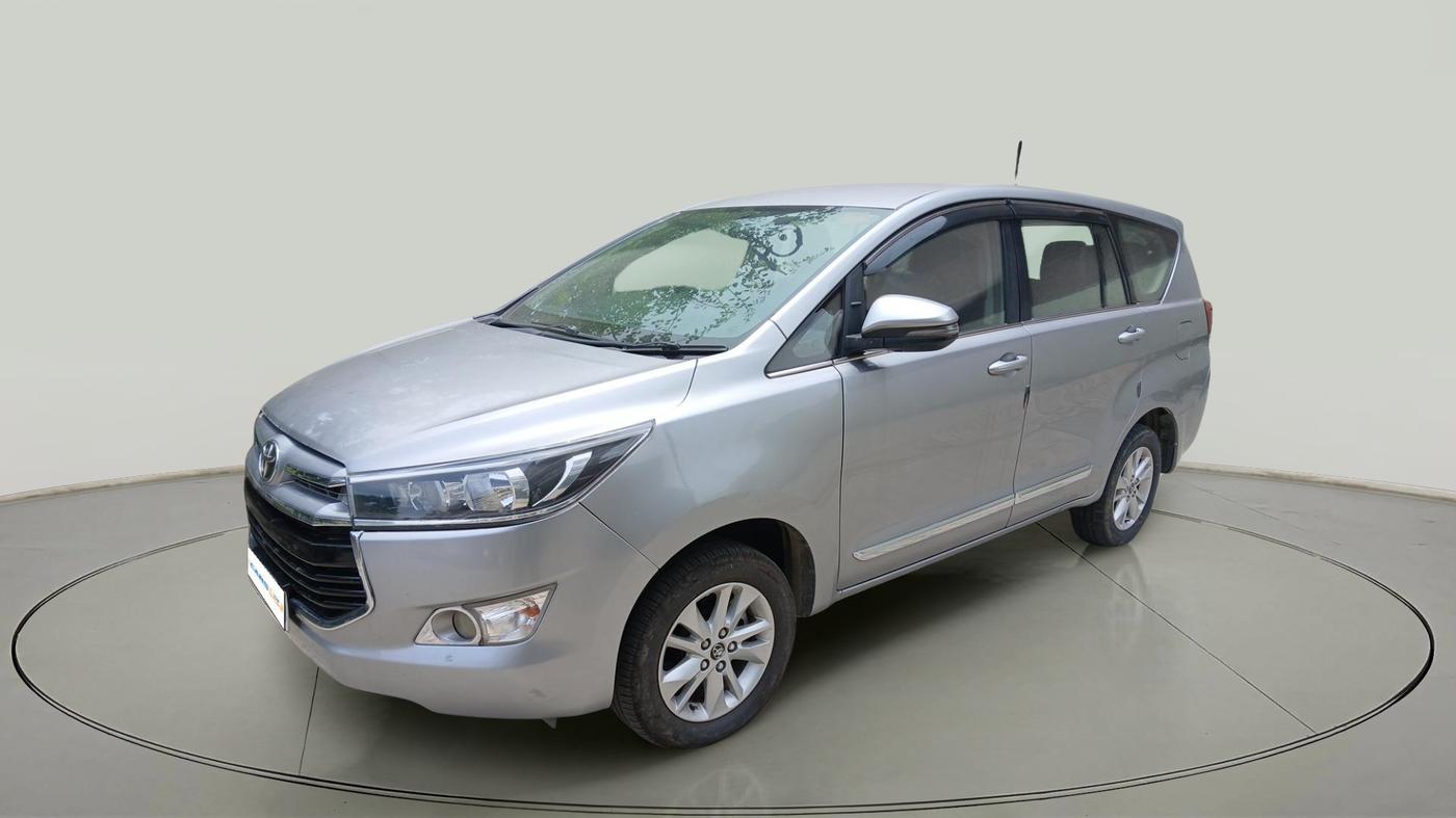 2018 Toyota Innova Crysta 2.4 G 8 STR, Diesel, Manual, 1,00,148 km, exterior