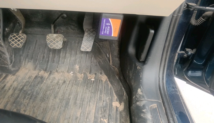 2025 Volkswagen VIRTUS COMFORTLINE TSI 1.0 MT, Petrol, Manual, 10,165 km, interior