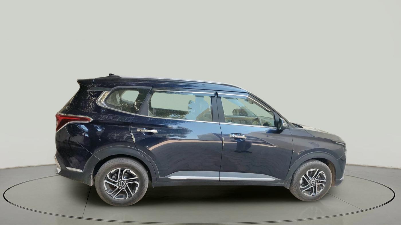 2022 KIA CARENS LUXURY PLUS 1.4 PETROL 6 STR, Petrol, Manual, 73,075 km, exterior