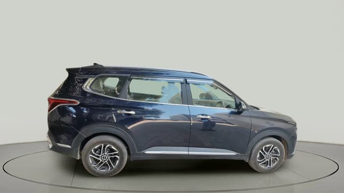 2022 KIA CARENS LUXURY PLUS 1.4 PETROL 6 STR, Petrol, Manual, 73,075 km, exterior