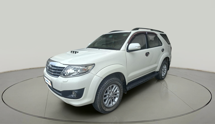 2013 Toyota Fortuner 3.0 4X2 AT, Diesel, Automatic, 1,13,407 km, exterior