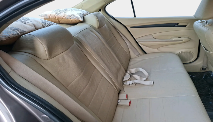 2011 Honda City 1.5L I-VTEC S MT, Petrol, Manual, 1,40,933 km, interior