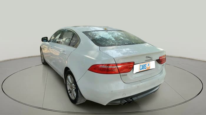 2018 Jaguar XE PRESTIGE DIESEL, Diesel, Automatic, 76,750 km, exterior