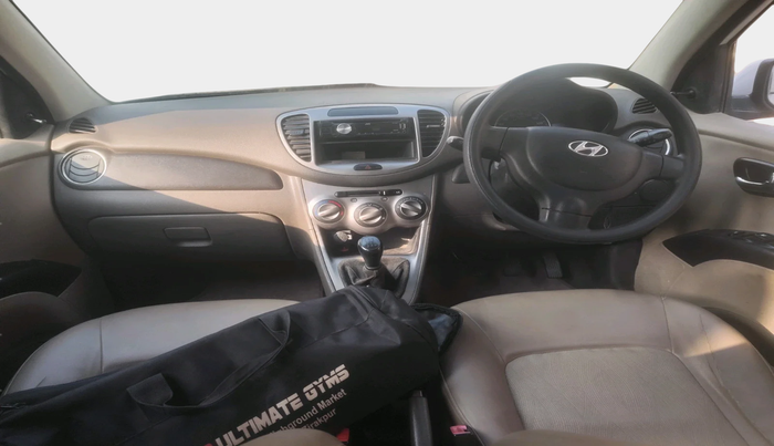 2012 Hyundai i10 MAGNA 1.1, Petrol, Manual, 63,888 km, interior