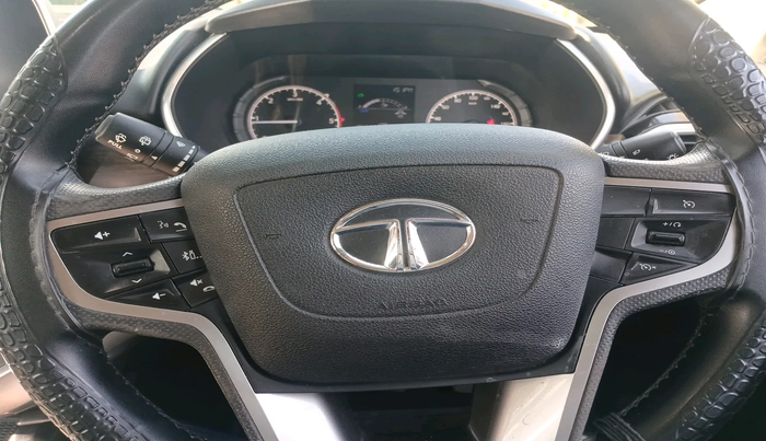 2021 Tata Harrier XT PLUS 2.0L KRYOTEC, Diesel, Manual, 1,07,156 km, interior