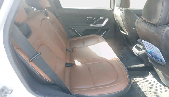 2021 Tata Harrier XT PLUS 2.0L KRYOTEC, Diesel, Manual, 1,07,156 km, interior