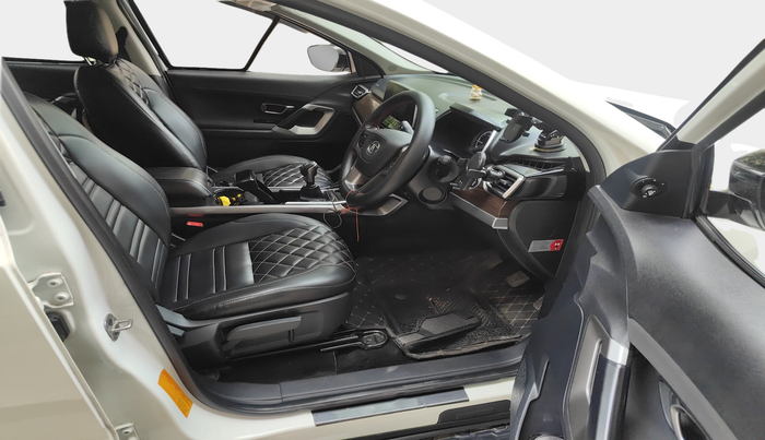 2022 Tata Harrier XT PLUS 2.0L KRYOTEC, Diesel, Manual, 40,306 km, interior