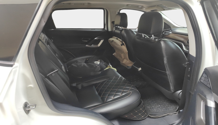 2022 Tata Harrier XT PLUS 2.0L KRYOTEC, Diesel, Manual, 40,306 km, interior