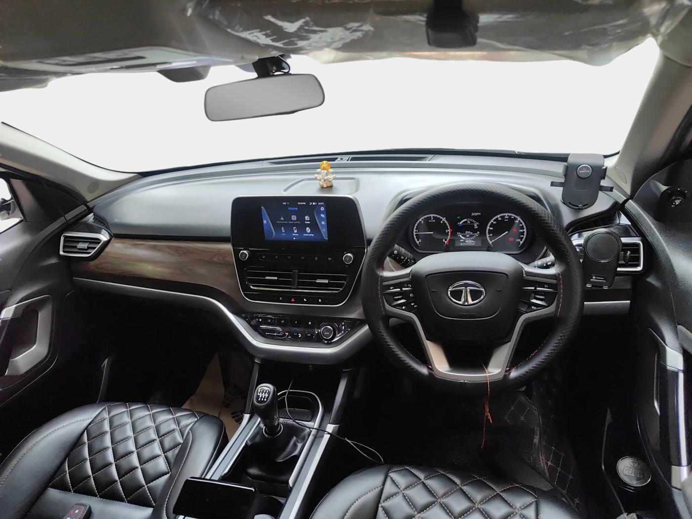 2022 Tata Harrier XT PLUS 2.0L KRYOTEC, Diesel, Manual, 40,400 km, interior