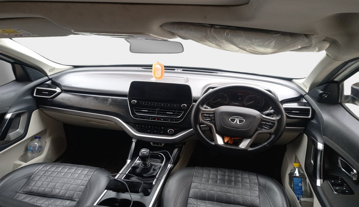 2022 Tata Safari XT PLUS, Diesel, Manual, 1,04,059 km, interior