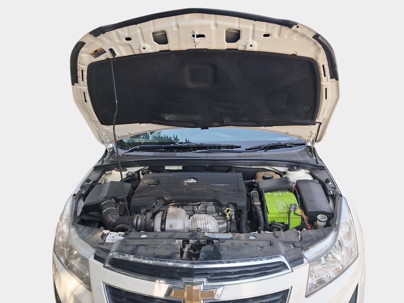 2014 Chevrolet Cruze LTZ, Diesel, Manual, 1,57,662 km, exterior