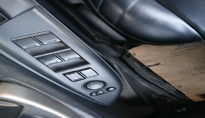 2019 Honda WR-V 1.5L I-DTEC VX MT, Diesel, Manual, 1,27,207 km, interior