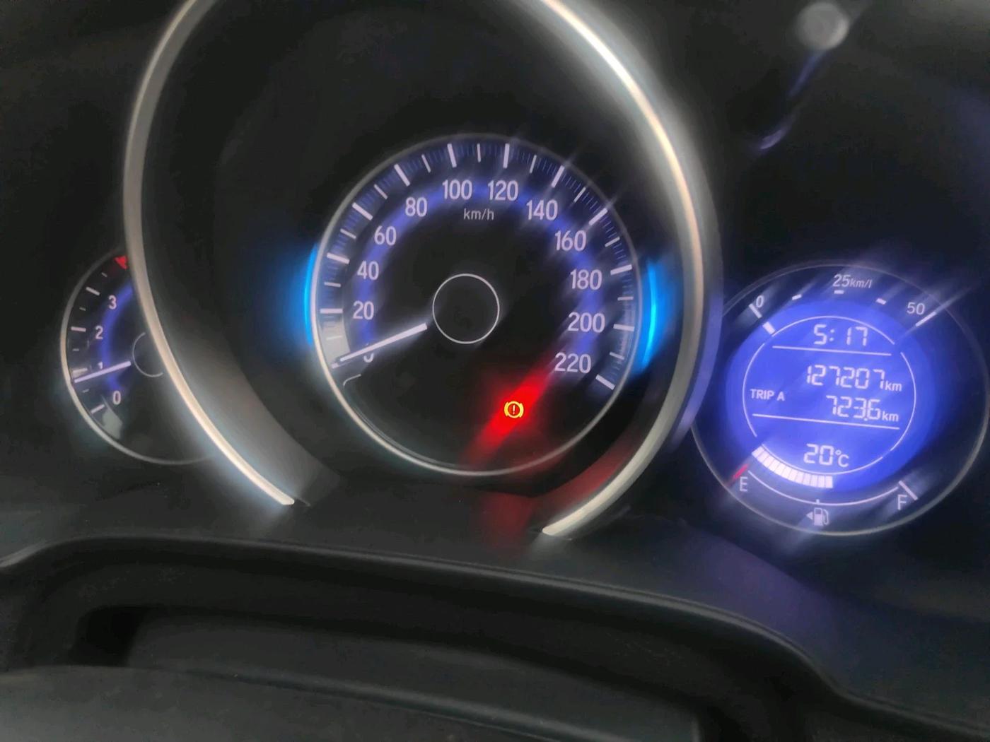 2019 Honda WR-V 1.5L I-DTEC VX MT, Diesel, Manual, 1,27,207 km, interior