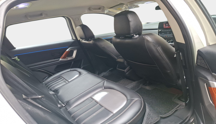 2021 Tata Harrier XMA 2.0L KRYOTEC, Diesel, Automatic, 55,067 km, interior