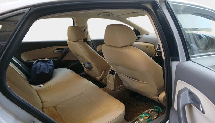 2015 Volkswagen Vento HIGHLINE DIESEL 1.5, Diesel, Manual, 1,55,704 km, interior