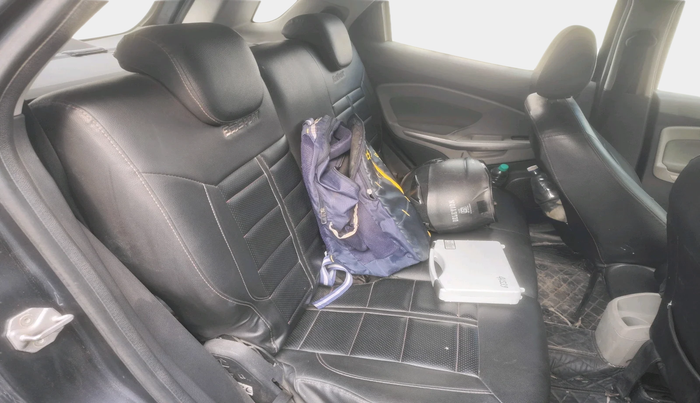 2014 Ford Ecosport TITANIUM 1.5L DIESEL, Diesel, Manual, 1,10,899 km, interior