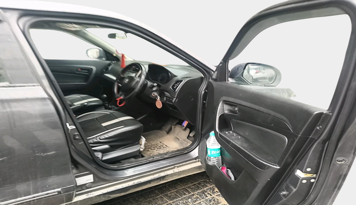 2021 Maruti Vitara Brezza LXI, Petrol, Manual, 62,271 km, interior