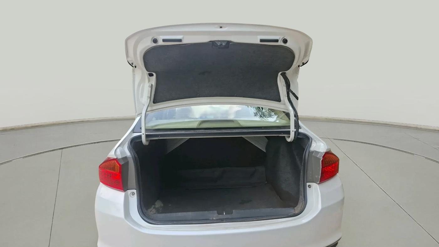 2018 Honda City 1.5L I-DTEC V, Diesel, Manual, 1,65,845 km, exterior