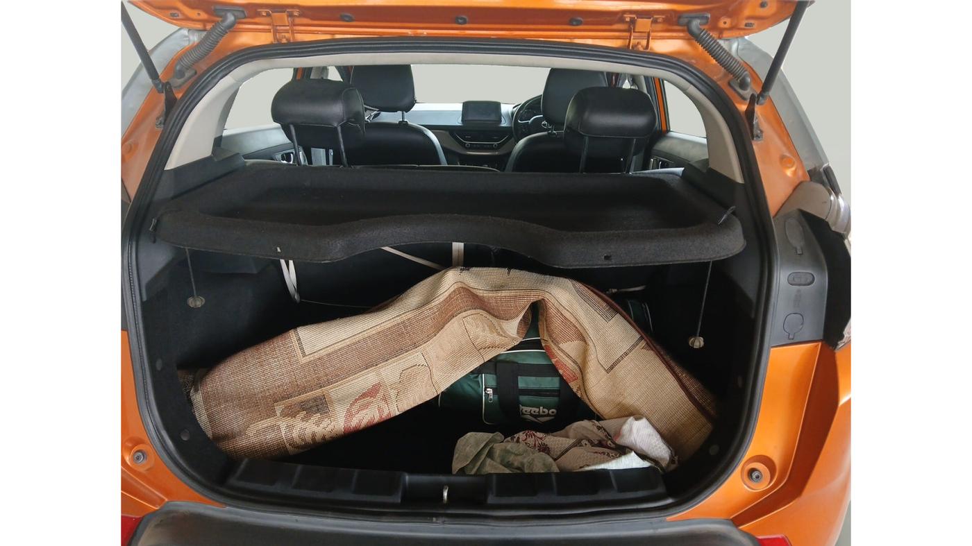2018 Tata NEXON XZA PLUS DIESEL, Diesel, Automatic, 63,992 km, exterior